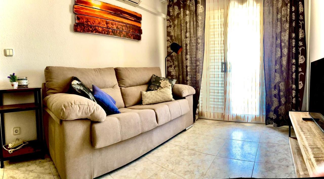 Apartamento Calipso Plus Салоу Екстериор снимка